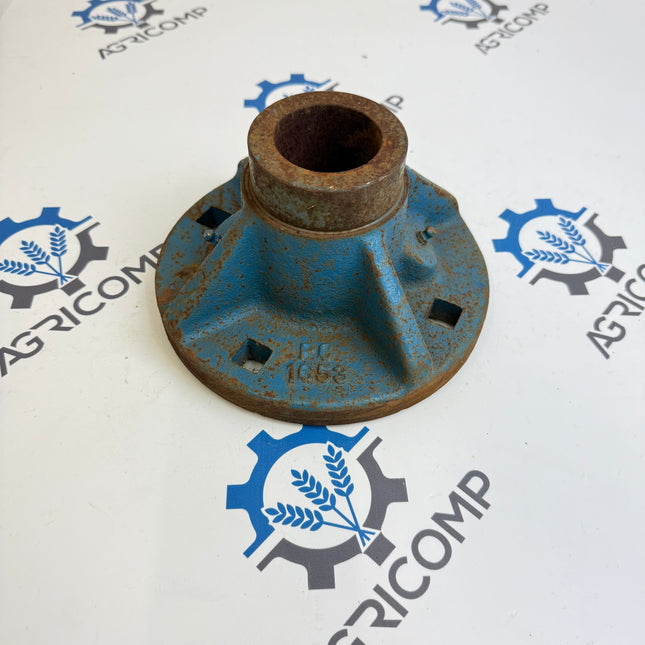 Ransomes Trailing Plough Wheel Hub Casting PC1653A