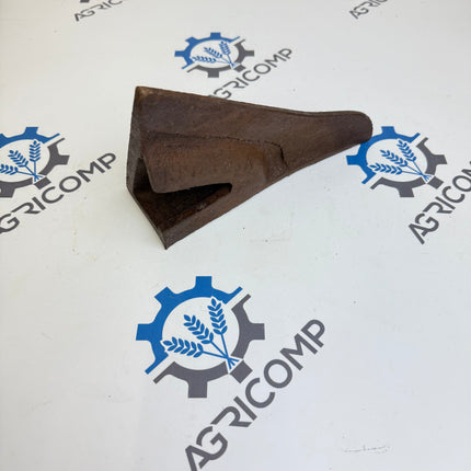 Genuine Ransomes EPIC 726A R/H Plough Point